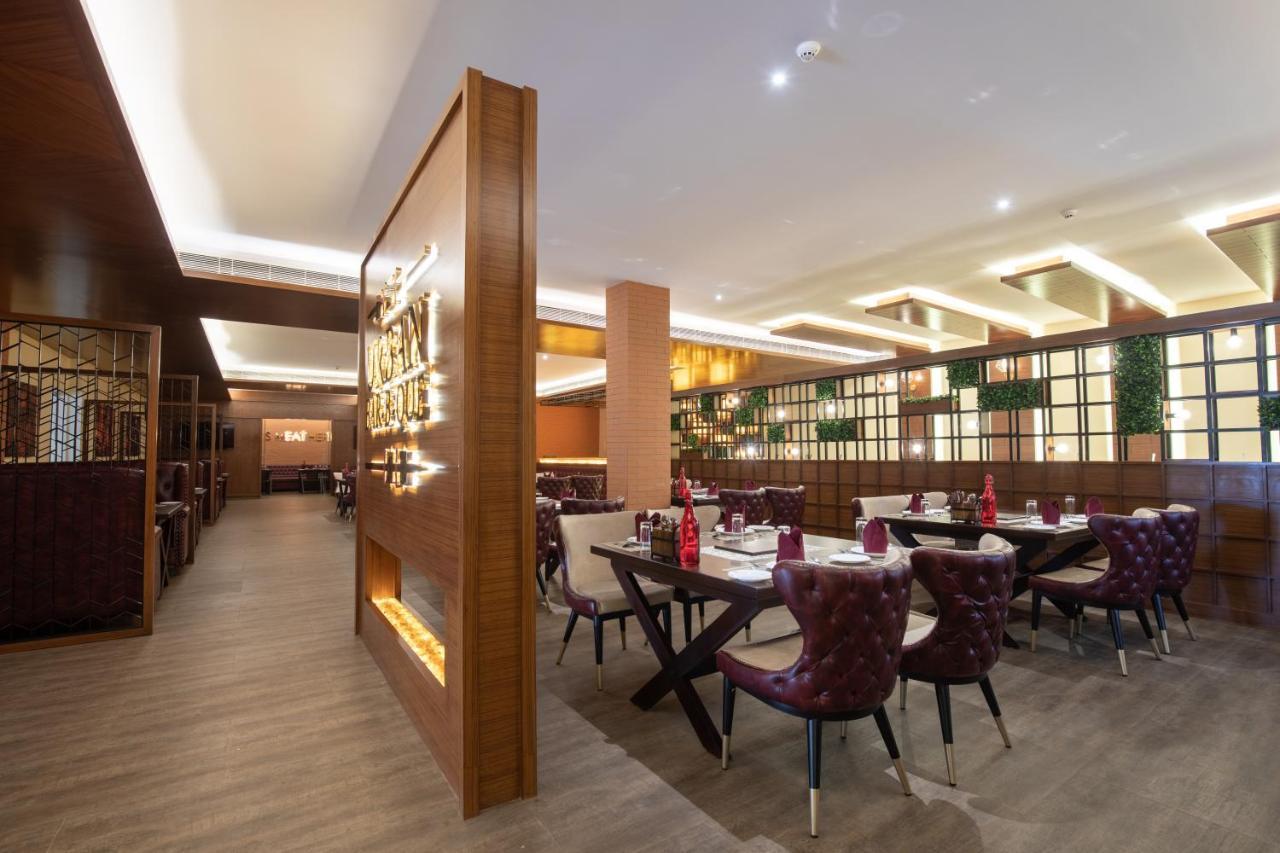 Jenneys Residency Hotel Kojambuttúr Kültér fotó