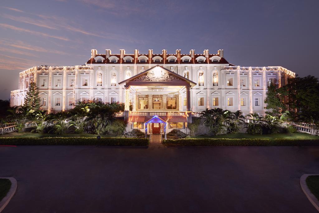 Jenneys Residency Hotel Kojambuttúr Kültér fotó