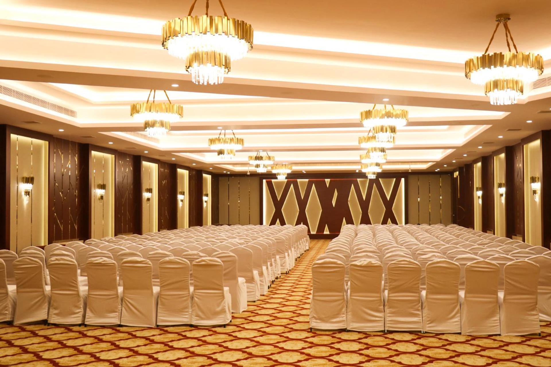 Jenneys Residency Hotel Kojambuttúr Kültér fotó